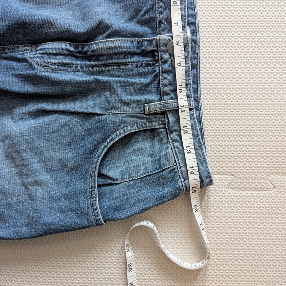 Vintage Guess blue jean skirt - Picture 7 of 9